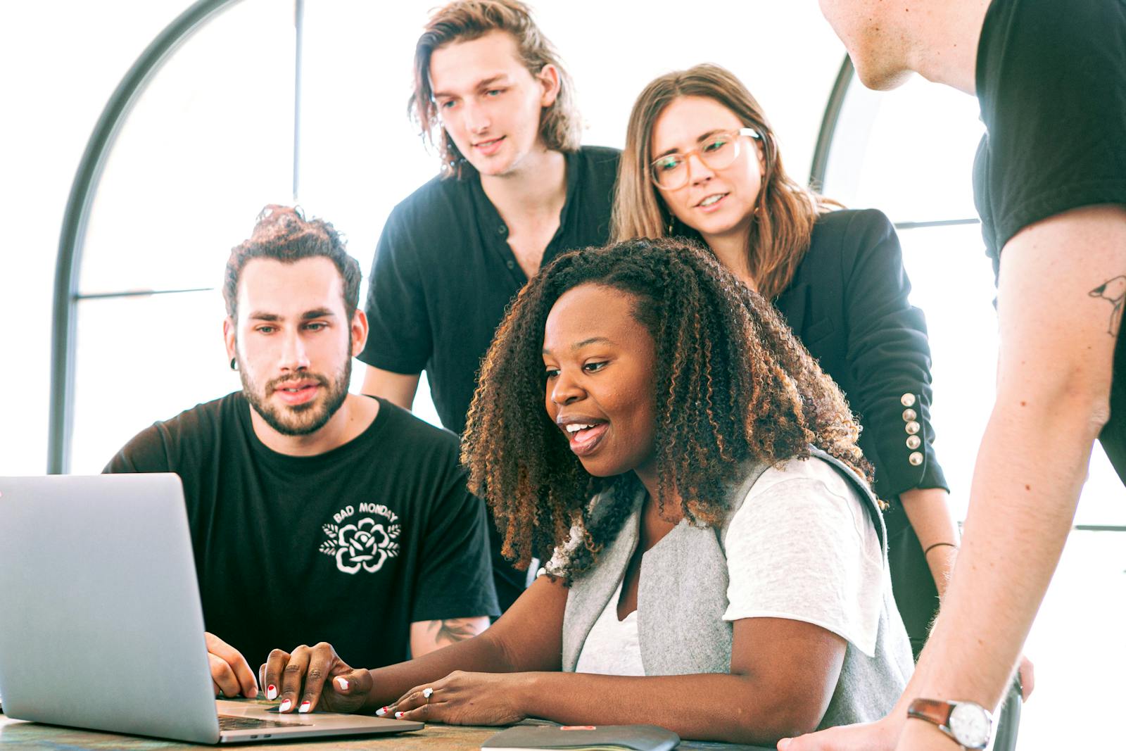 the picture is a supportive image for the blog showing people conducting CPG market research